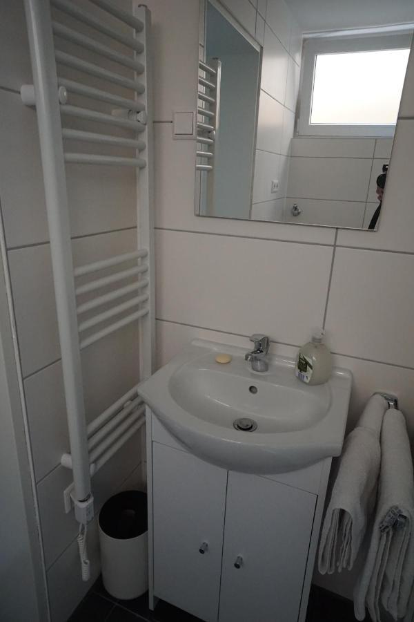 Neue Und Zentral Gelegene Wohnung In Στουτγκάρδη Εξωτερικό φωτογραφία